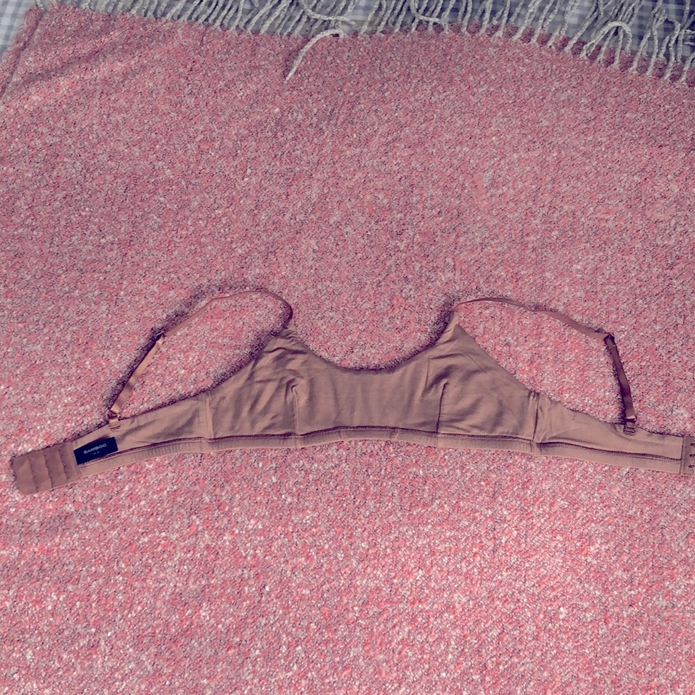 BAMBOO NWOT VINTAGE LOW CUT BRA - Picture 11 of 14